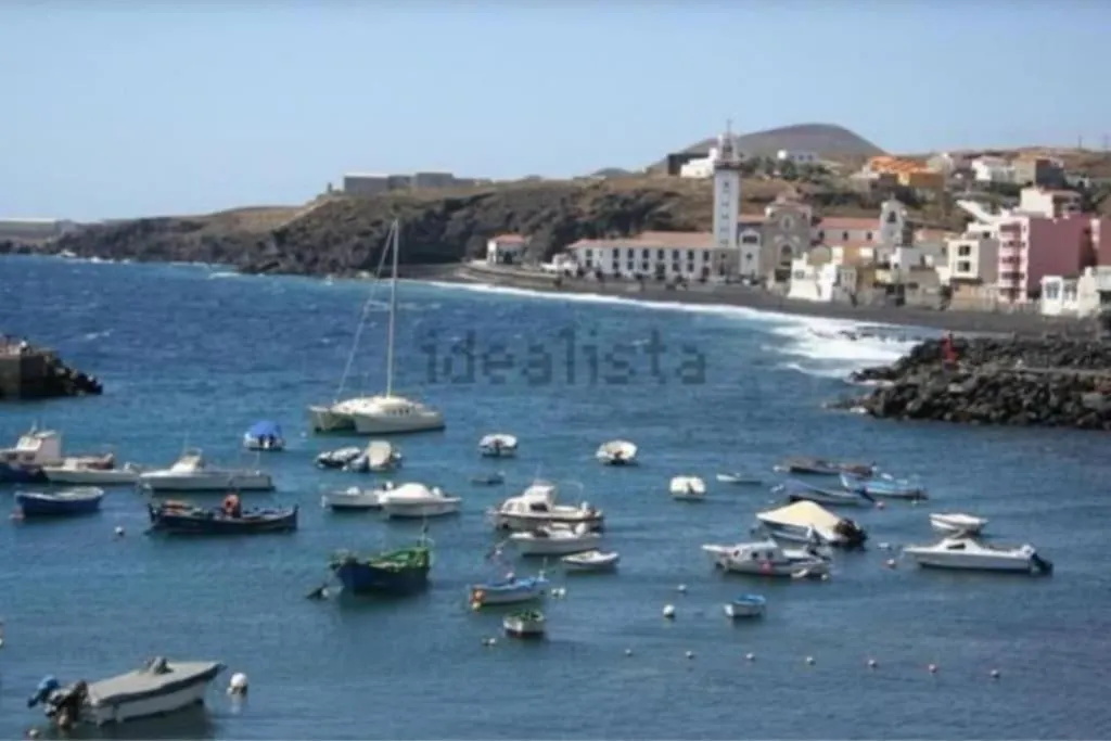 Apartment Estudio Completo Piscina Y Playa En Candelaria Tenerife Spain
